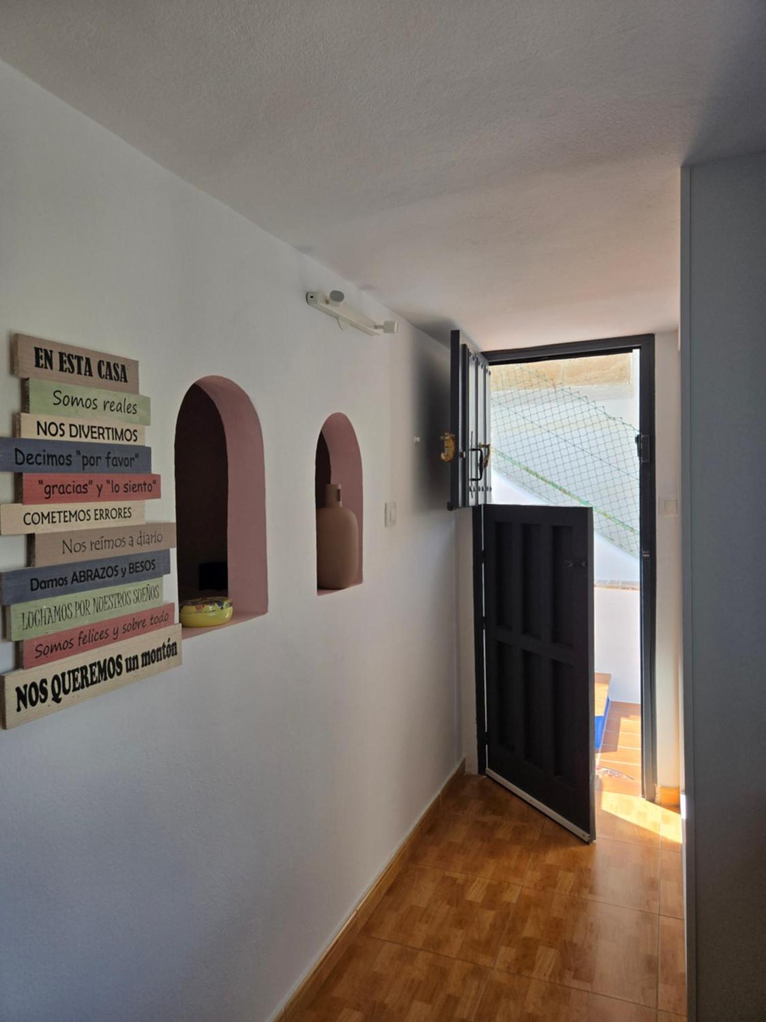 La Cueva Ines Apartment Almeria Bagian luar foto